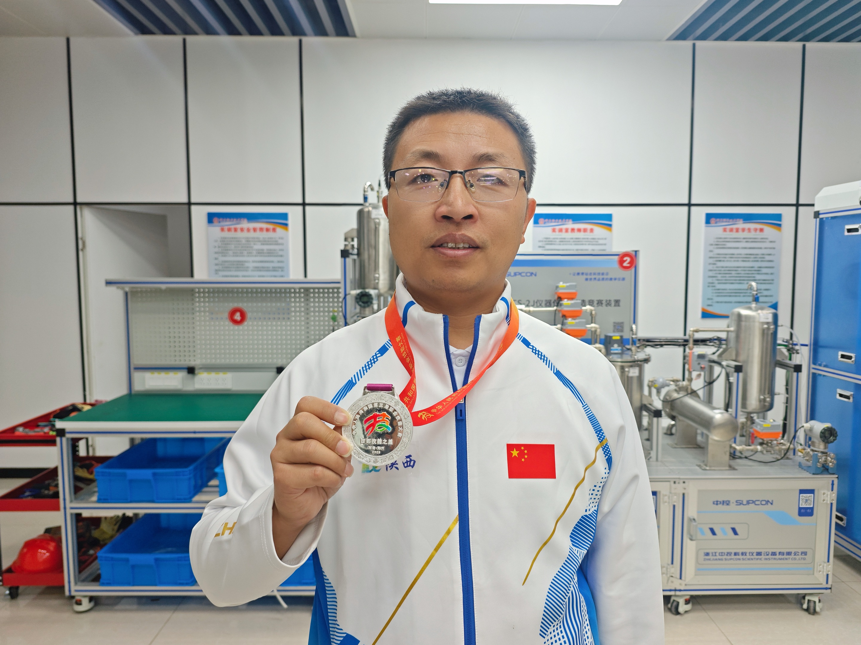 111760144123133864.jpg 7eccb082-667a-43fc-8adc-0f03683b15cb.jpg